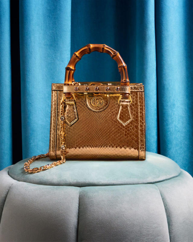 Elle Yes! Gucci's New Diana Bag Revisits An Old Classic With A Modern Twist  - ELLE SINGAPORE