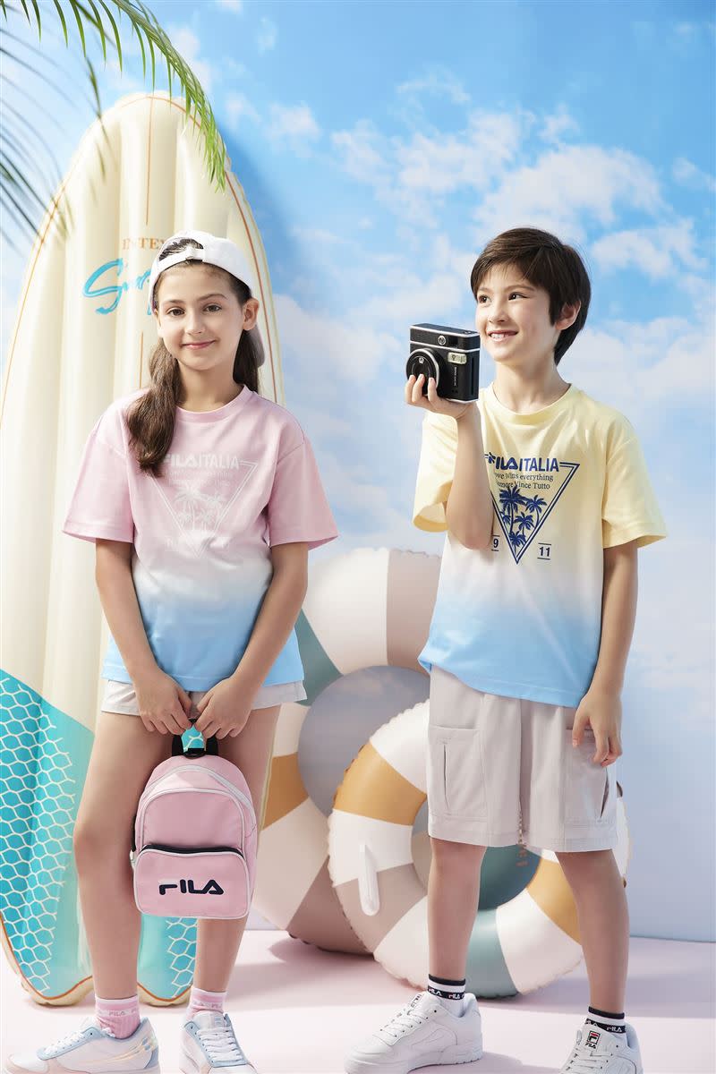 FILA KIDS同場加映SUMMER系列童裝，輕鬆打造美好家庭的時尚穿搭。（圖／品牌業者提供）