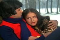 Seeing how matrimony had unraveled, to refuse Yash Chopra when he asked her to play the lead in <em>Kabhie Kabhie</em> opposite Amitabh Bachchan was insurmountable for her, but Gulzar was not very pleased to learn that she had made light of the promise made before marriage and accepted a role in Yash Chopra's next. Gulzaar gave her an ultimatum to choose one out of the two: her career or her marriage.