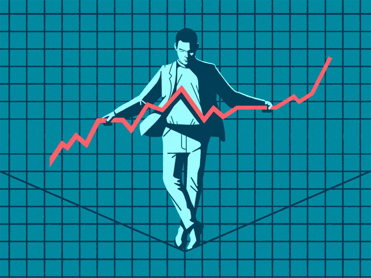 Why Investors Should Buy Dip Stocks, According to Fundstrat