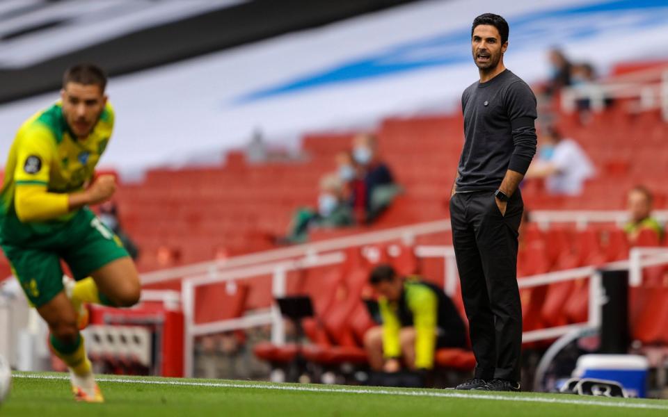 Mikel Arteta shouts instructions to his players - GETTY IMAGES