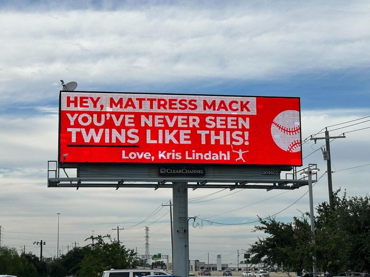 Stand with Mack Houston Astros Shirt – wecancrew