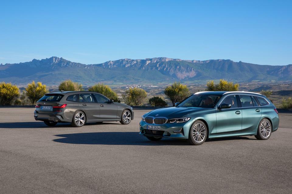 Photos of the 2020 BMW 3-Series Wagon