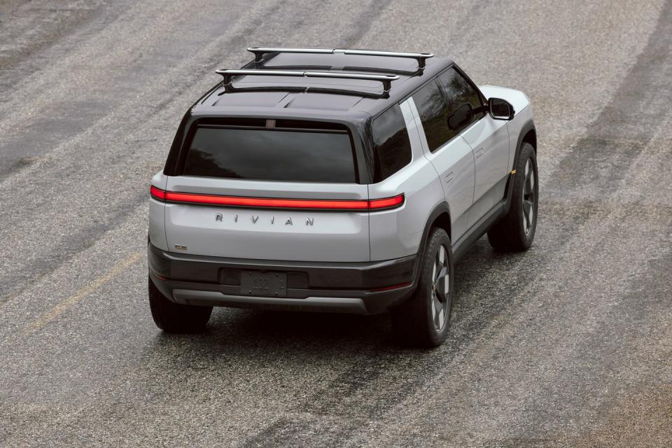 2026 rivian r2