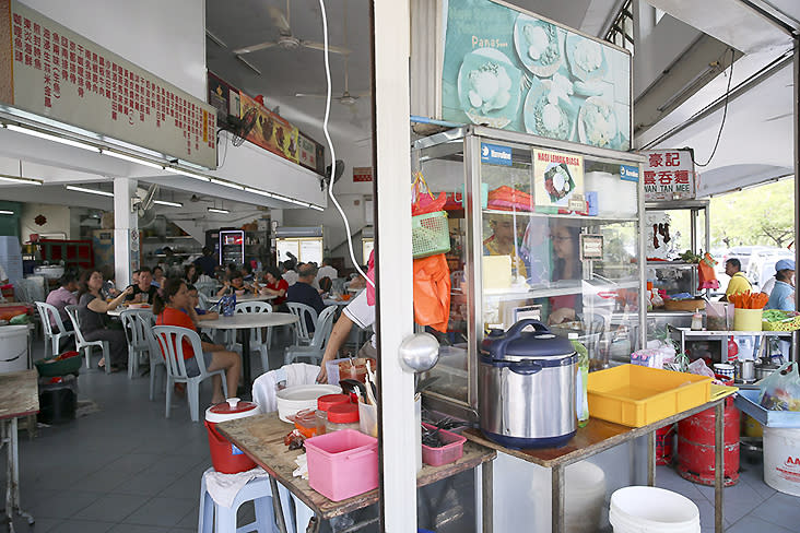 Next time you go eat your favourite hawker food, know that a foreign worker probably contributed in its preparation. &#x002014; Picture by Choy May Choo
