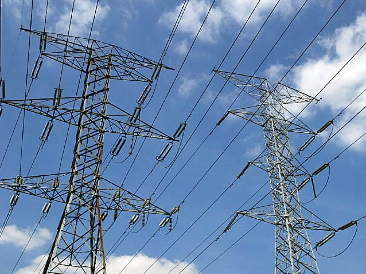 Power has been restored to most of the 1,300 customers in the Kennebecasis Valley Fundy area and Fredericton, Oromocto region who were experiencing unplanned power outages. (Getty - image credit)