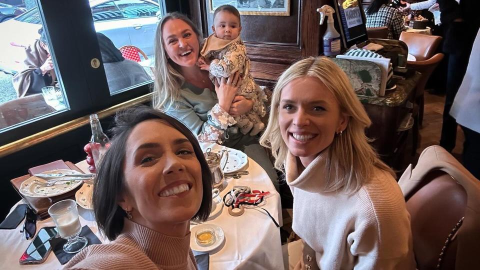 janette with summer dyason and nadiya bychkova at lunch with lyra