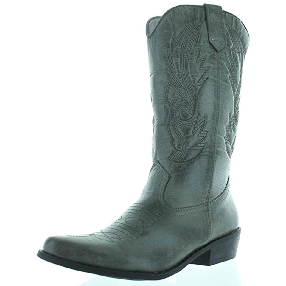 Stylish Fashionable Cowboy boots