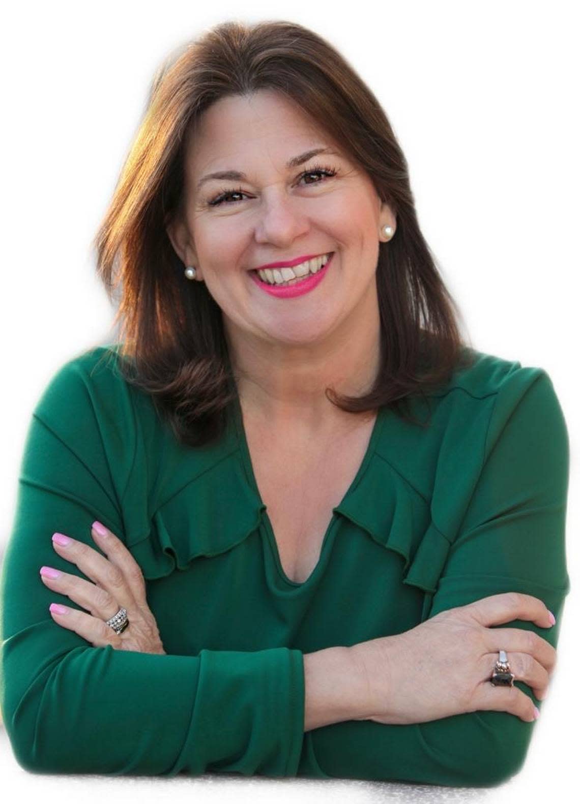 Vivian Casáls-Muñoz is a politician with more than 13 years of experience as a councilwoman in the city of Hialeah. She currently serves as interim councilor and is running to finish the term vacated by Oscar De La Rosa, stepson of the mayor, Esteban Bovo Jr.