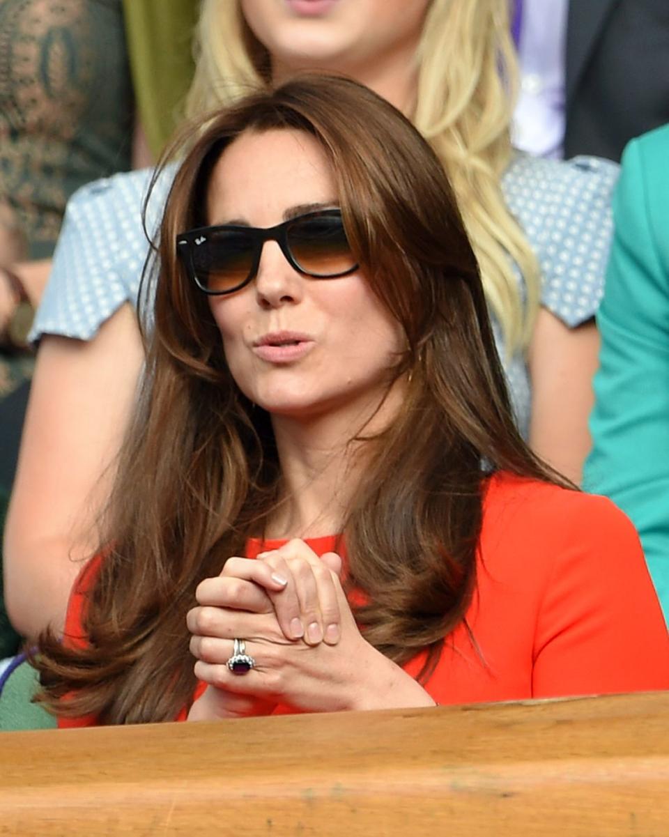 <p>"Woof," Kate's facial expression seems to say, as she watches yet another Wimbledon match.<br></p>