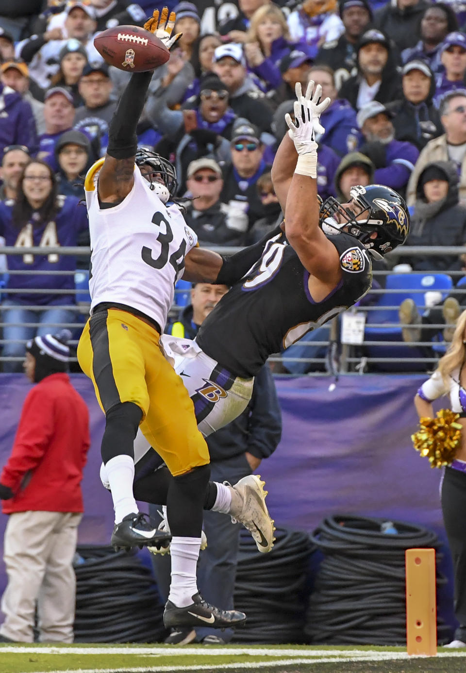 <p>Pittsburgh Steelers strong safety Terrell Edmunds (34) is called for pass interference on a pass to Baltimore Ravens tight end Mark Andrews (89) on November 4, 2018, at M&T Bank Stadium in Baltimore, MD. The Pittsburgh Steelers defeated the Baltimore Ravens, 23-16. (Photo by Mark Goldman/Icon Sportswire via Getty Images) </p>