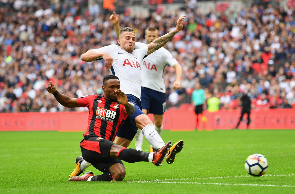 Jermain Defoe missed a chance to grab us a point near the end of the game…gutting.