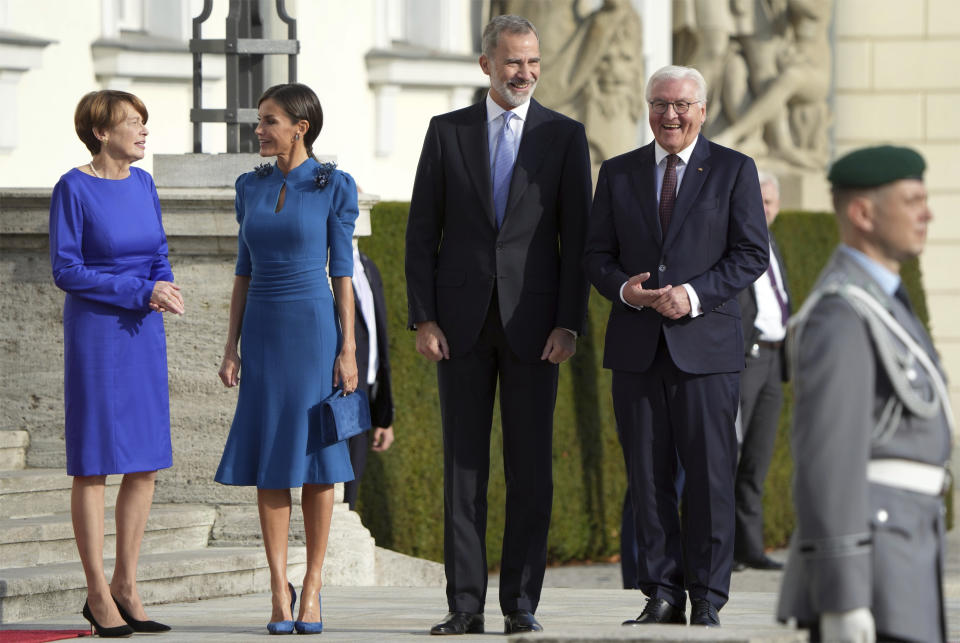 From left, the wife of Germany's President Elke Buedenbender, Spain's Queen Letizia, Spain's King Felipe and German President Frank-Walter Steinmeier pose for the media prior to a military welcome ceremony at the Bellevue Palace in Berlin, Germany, Monday, Oct. 17, 2022. (AP Photo/Michael Sohn)