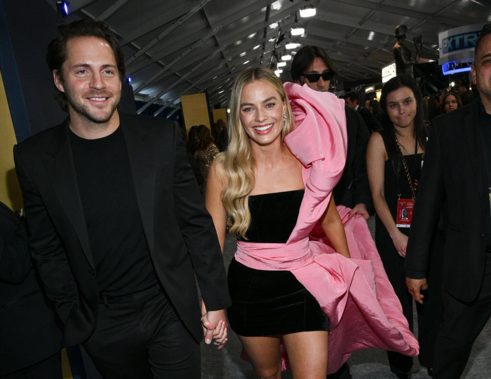 Tom Ackerley and Margot Robbie at the 30th Annual Screen Actors Guild Awards held at the Shrine Auditorium and Expo Hall on February 24, 2024 in Los Angeles, California.
