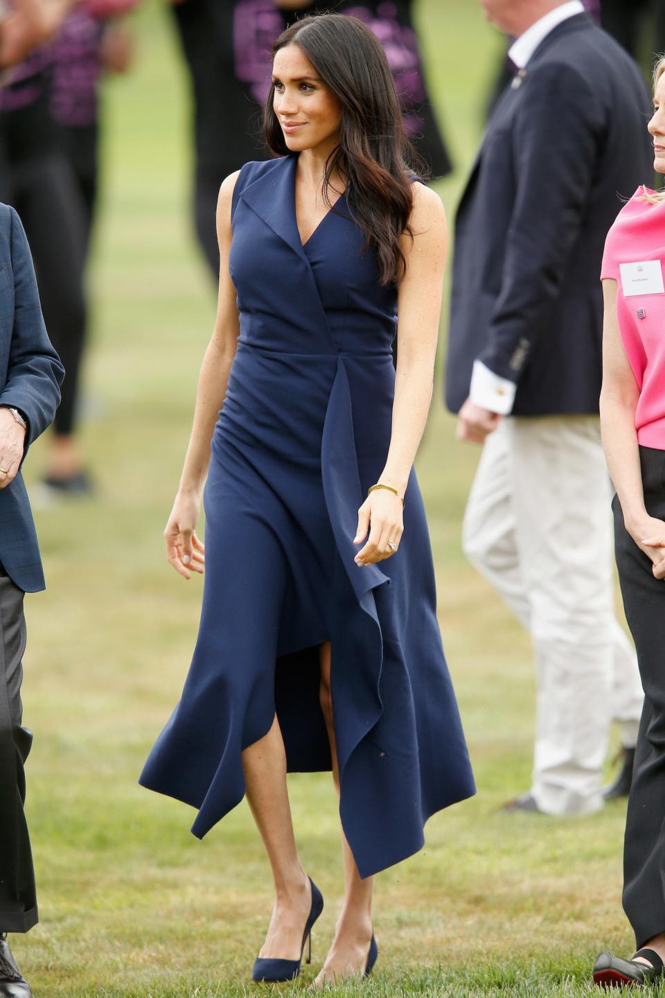 meghan markle blue dress australia