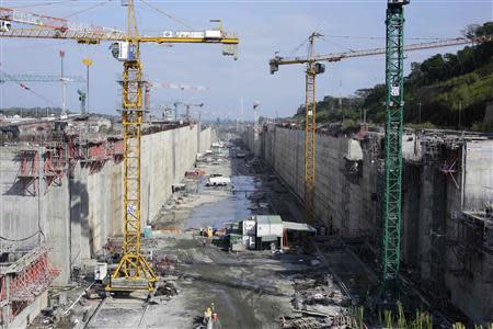 A view of the construction site of the Panama Canal Expansion project on the Atlantic side on the outskirts of Colon City January 15, 2014. REUTERS/Carlos Jasso