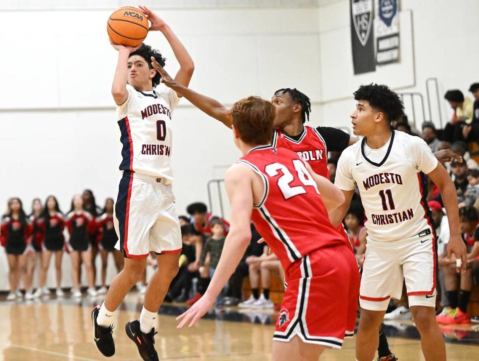 Modesto Christian’s Myles Jones finsihed the game with seven points the Tri-City Athletic League game with Lincoln at Modesto Christian High School in Salida, Calif., Friday, Jan. 12, 2024. Andy Alfaro/aalfaro@modbee.com