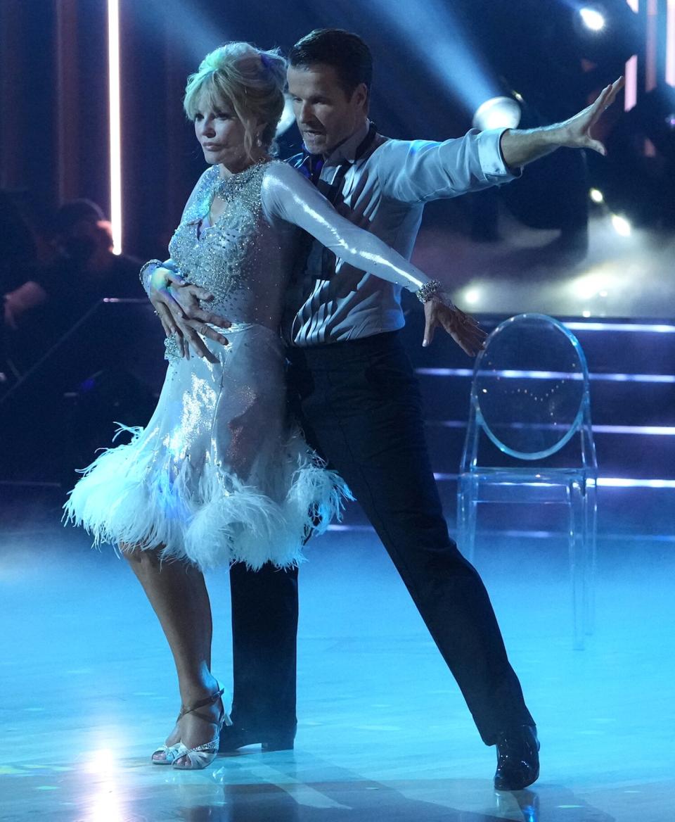 DANCING WITH THE STARS - “Bond Night” – CHERYL LADD, LOUIS VAN AMSTEL