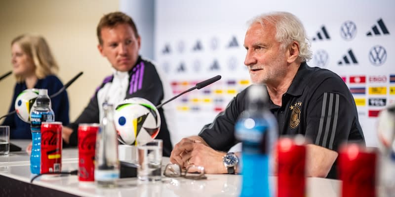 Rudi Völler bei einer DFB-PK<span class="copyright">Imago</span>