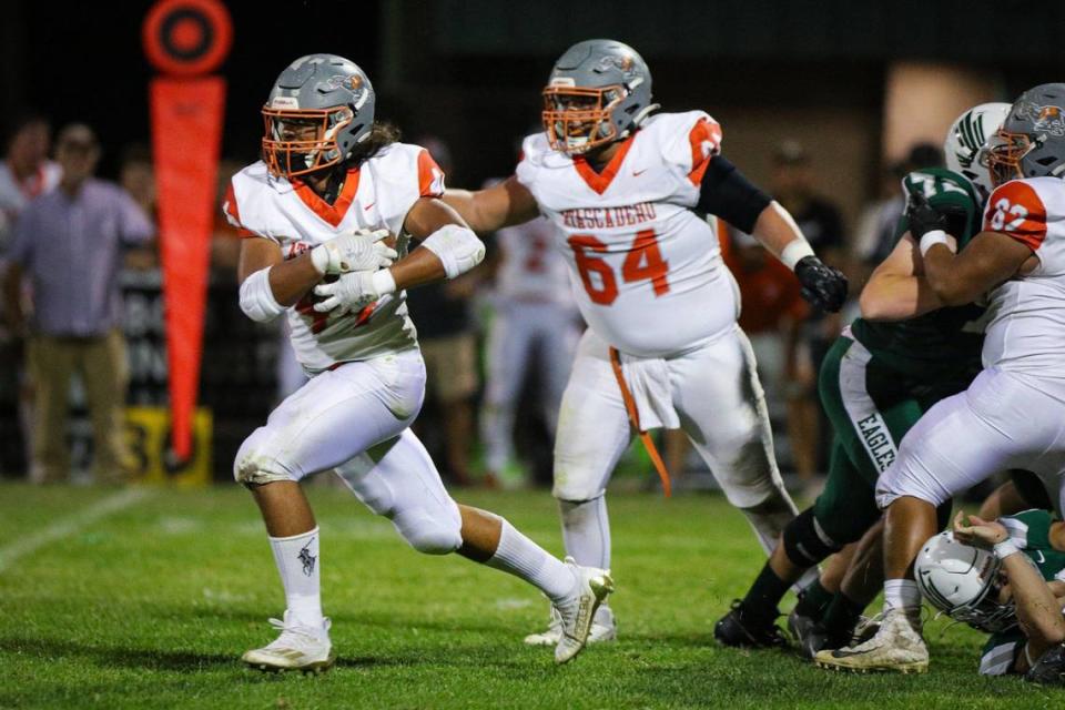 Mateo Canom runs through a hole in line of scrimmage. Templeton lead for most of the game but at the end Atascadero came up with the win 20-16 Oct. 6, 2023.