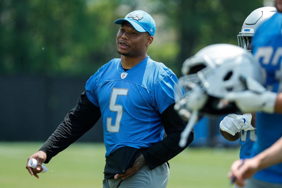 Lions running back David Montgomery walks off the field after practice during minicamp at in Allen Park on Wednesday, June 7, 2023.