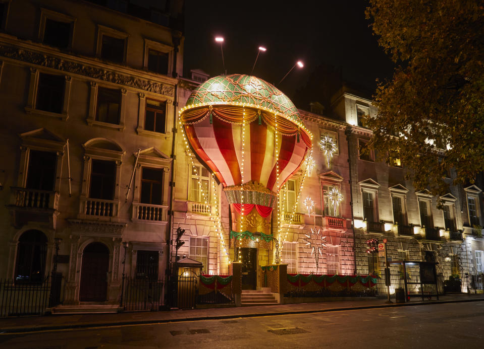 Annabel's air balloon-themed facade for the holiday season.