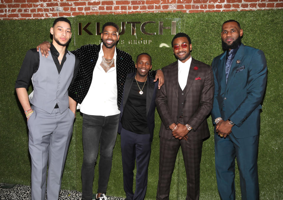 LOS ANGELES, CA - FEBRUARY 17:  Klutch Sports founder Rich Paul (C) poses with NBA Players Ben Simmons, Tristan Thompson, John Wall and Lebron James attend attends the Klutch Sports Group "More Than A Game" Dinner Presented by Remy Martin at Beauty & Essex on February 17, 2018 in Los Angeles, California.  (Photo by Jerritt Clark/Getty Images for Klutch Sports Group)