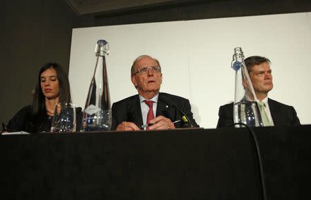 Lawyer Richard McLaren (C) delivers his second and final part of a report for the World Anti-Doping Agency (WADA), at a news conference in London, Britain December 9, 2016. REUTERS/Neil Hall