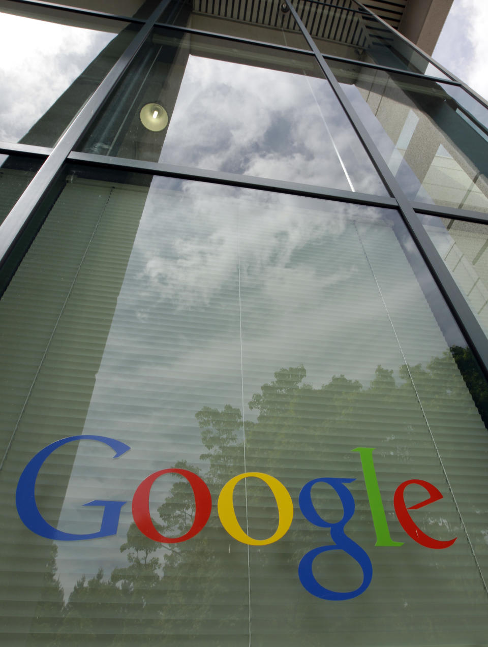 A Google logo is displayed at the headquarters in Mountain View, Calif., Thursday, April 12, 2012. Google Inc. said Thursday that it earned $2.89 billion, or $8.75 per share, in the first quarter. That’s up from $1.8 billion, or $5.51 per share, a year earlier. (AP Photo/Paul Sakuma)