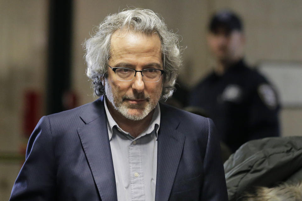 Warren Leight arrives at a Manhattan courthouse to testify in Harvey Weinstein's rape trial in New York, Thursday, Feb. 6, 2020. (AP Photo/Seth Wenig)