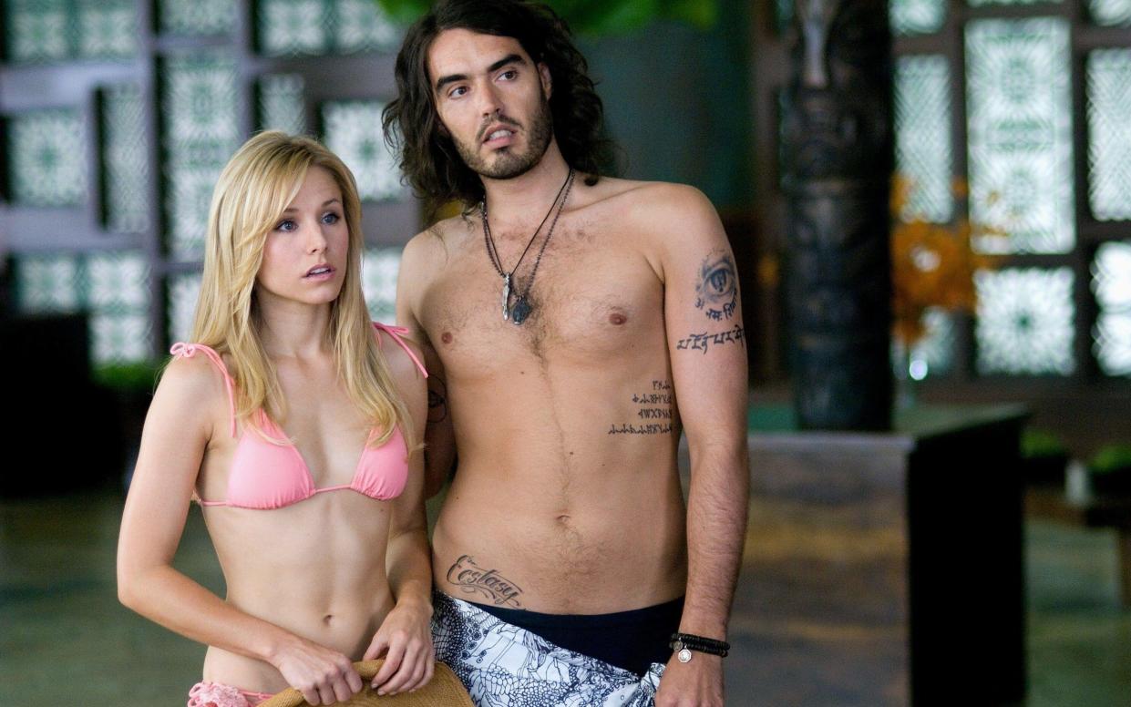 Kristen Bell and Russell Brand in Forgetting Sarah Marshall