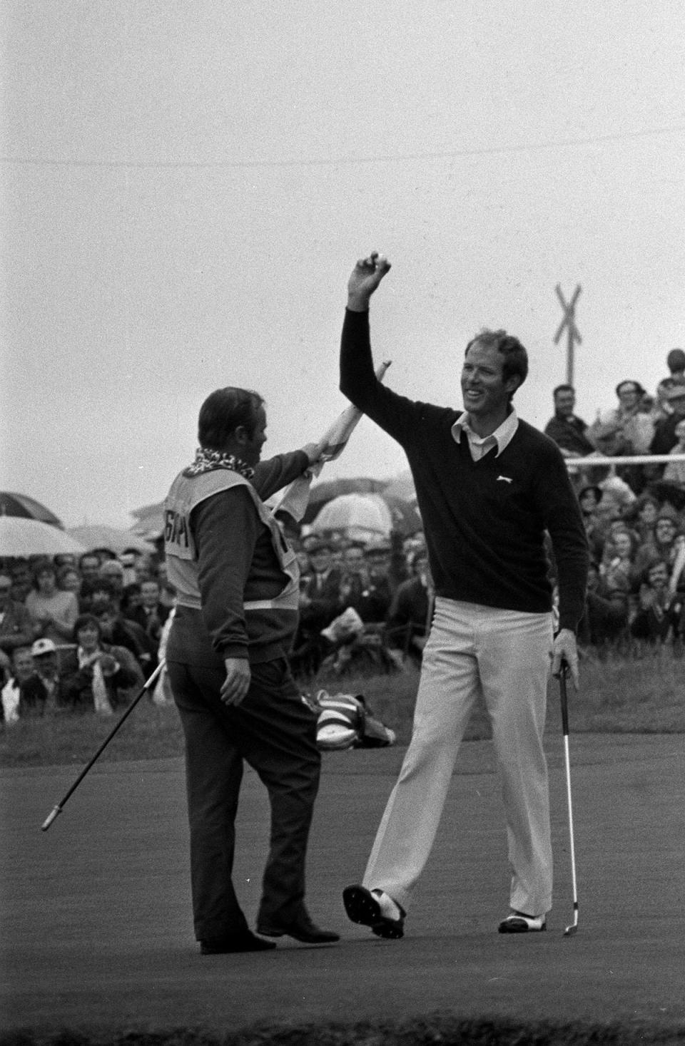 Tom Weiskopf celebrates after winning the 1973 Open at Royal Troon (PA Archive) (PA Archive)