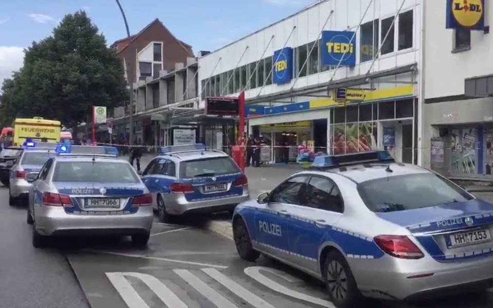 One dead, several injured in knife attack at Hamburg supermarket - Credit: @MarcoZitzow