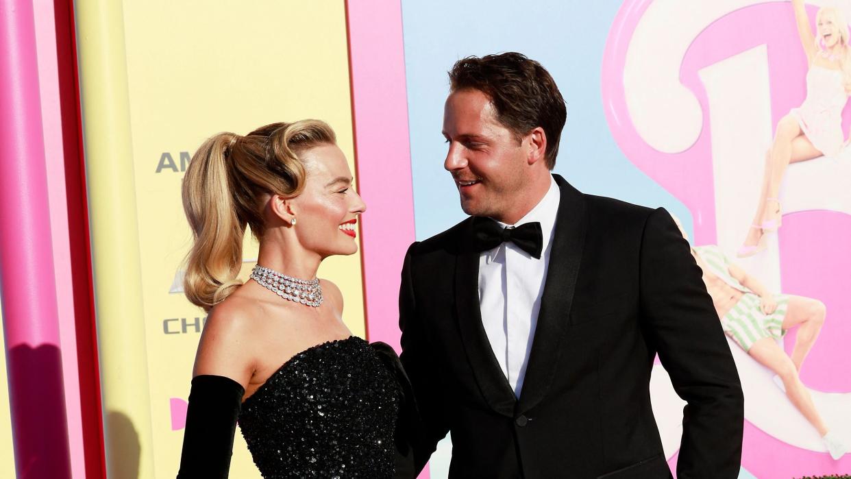 margot robbie and tom ackerley