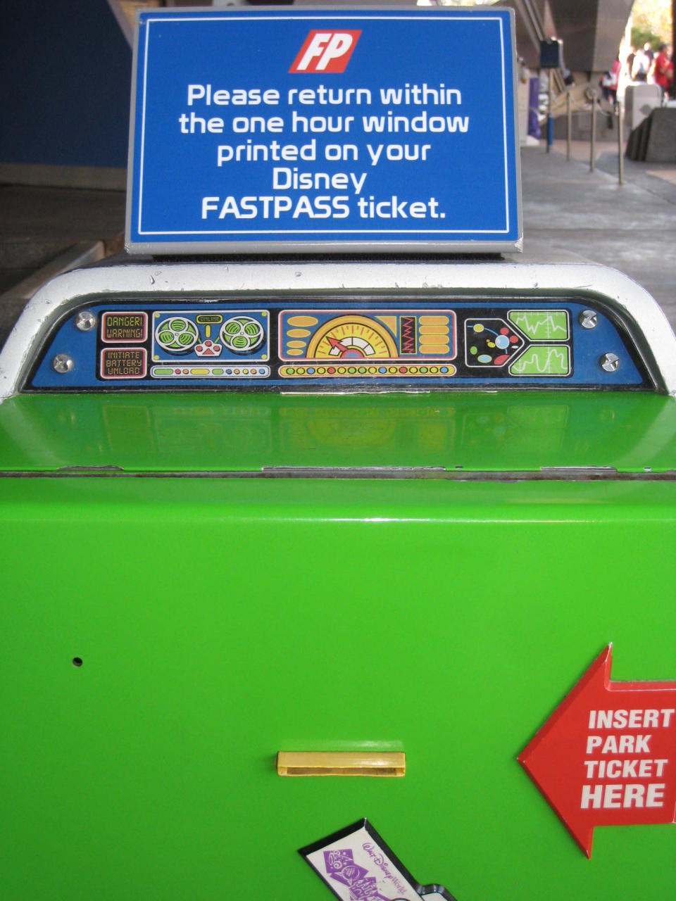 Can you spot Mickey on this Fastpass machine from Buzz Lightyear's Space Ranger Spin? 