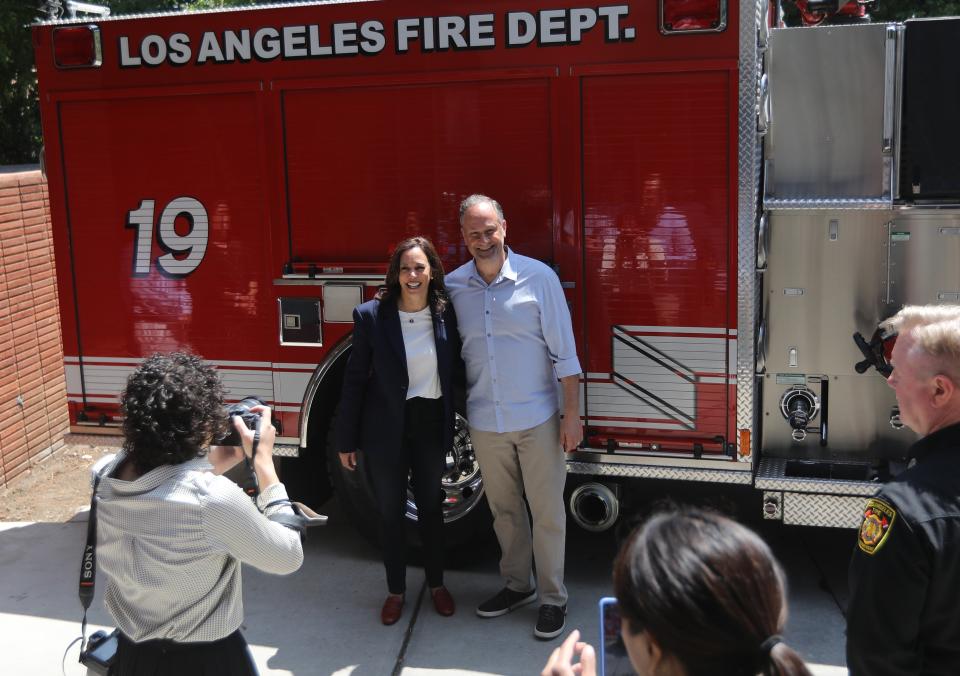 United States Vice President Kamala Harris and her husband Second Gentleman Douglas Emhoff. - Credit: David Swanson - Pool via CNP / MEGA