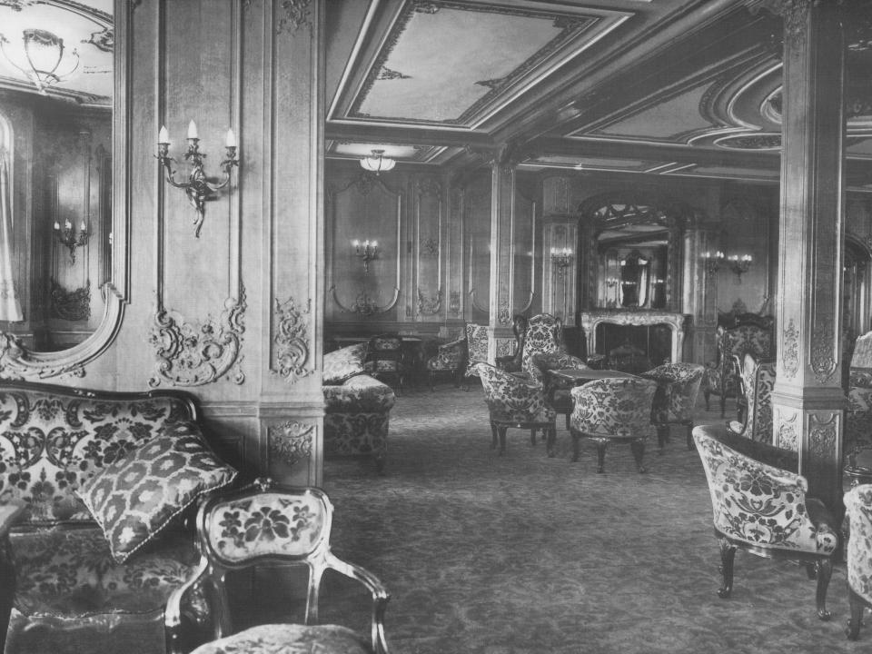 titanic first class lounge