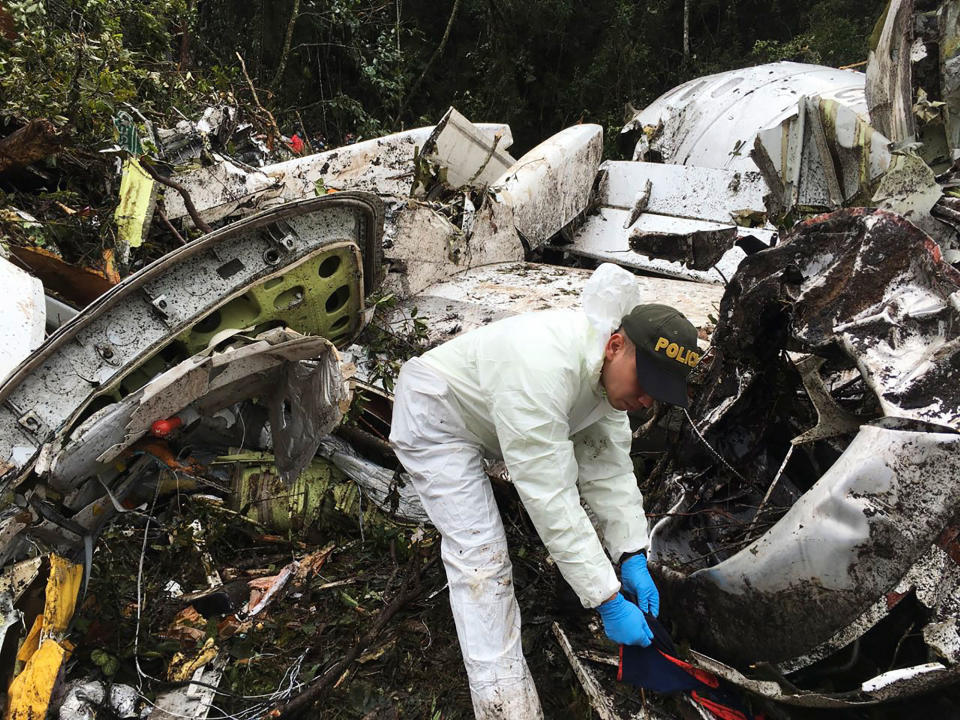 Deadly plane crash in Colombia kills Chapecoense soccer teammates from Brazil