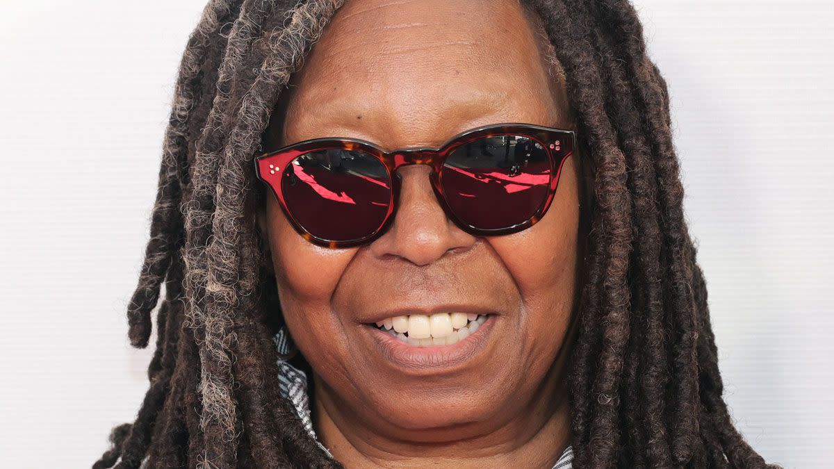 A rumor claimed that Guy Fieri had banned Whoopi Goldberg from his restaurants and said she