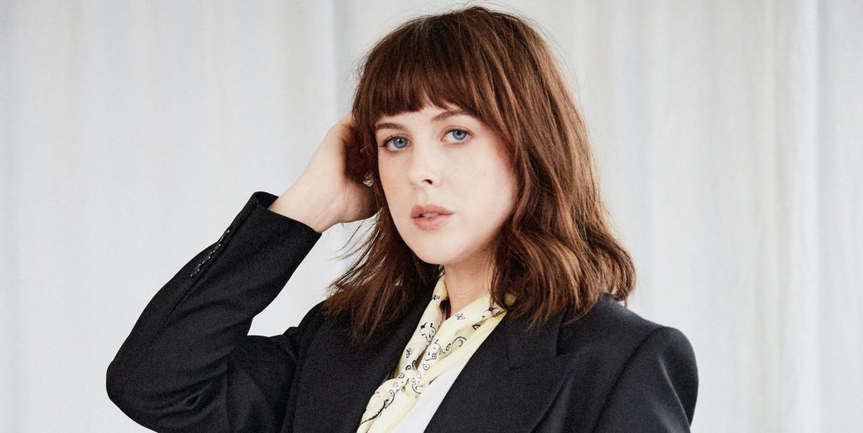 alexandra roach