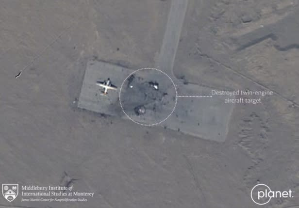 衛星拍攝到中國西北靶場導彈攻擊後的樣貌。   圖 : 翻攝自Planet La