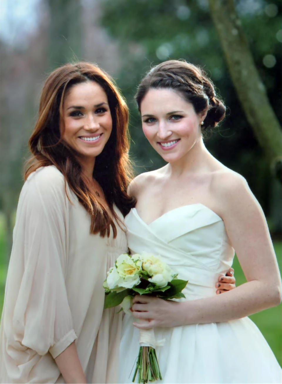 Meghan Markle and her niece, Ashleigh Hale. (Netflix)