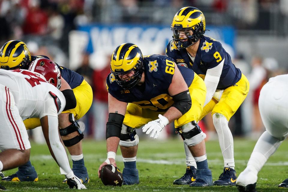 Michigan quarterback J.J. McCarthy (9) calls for a snap against Alabama during the second half of the Rose Bowl in Pasadena, Calif., on Monday, Jan. 1, 2024.