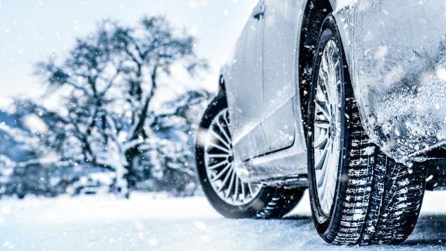 5 Winter-Driving Products to Buy on  - Snow & Ice Car Aids