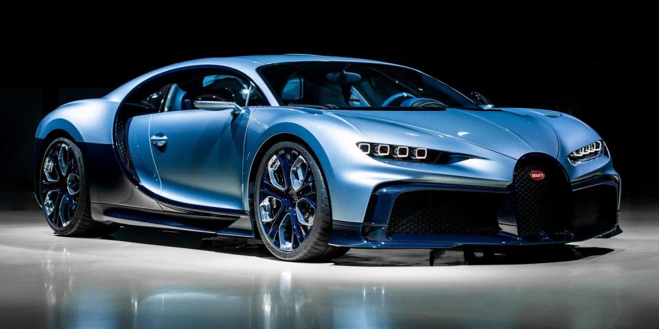 2022 bugatti chiron profilee