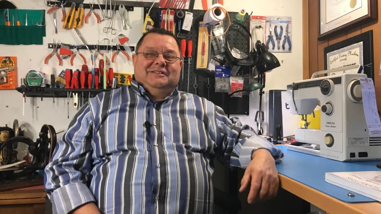 Yellowknife's Stitch'in Gwich'in finds success in sewing machine repair business