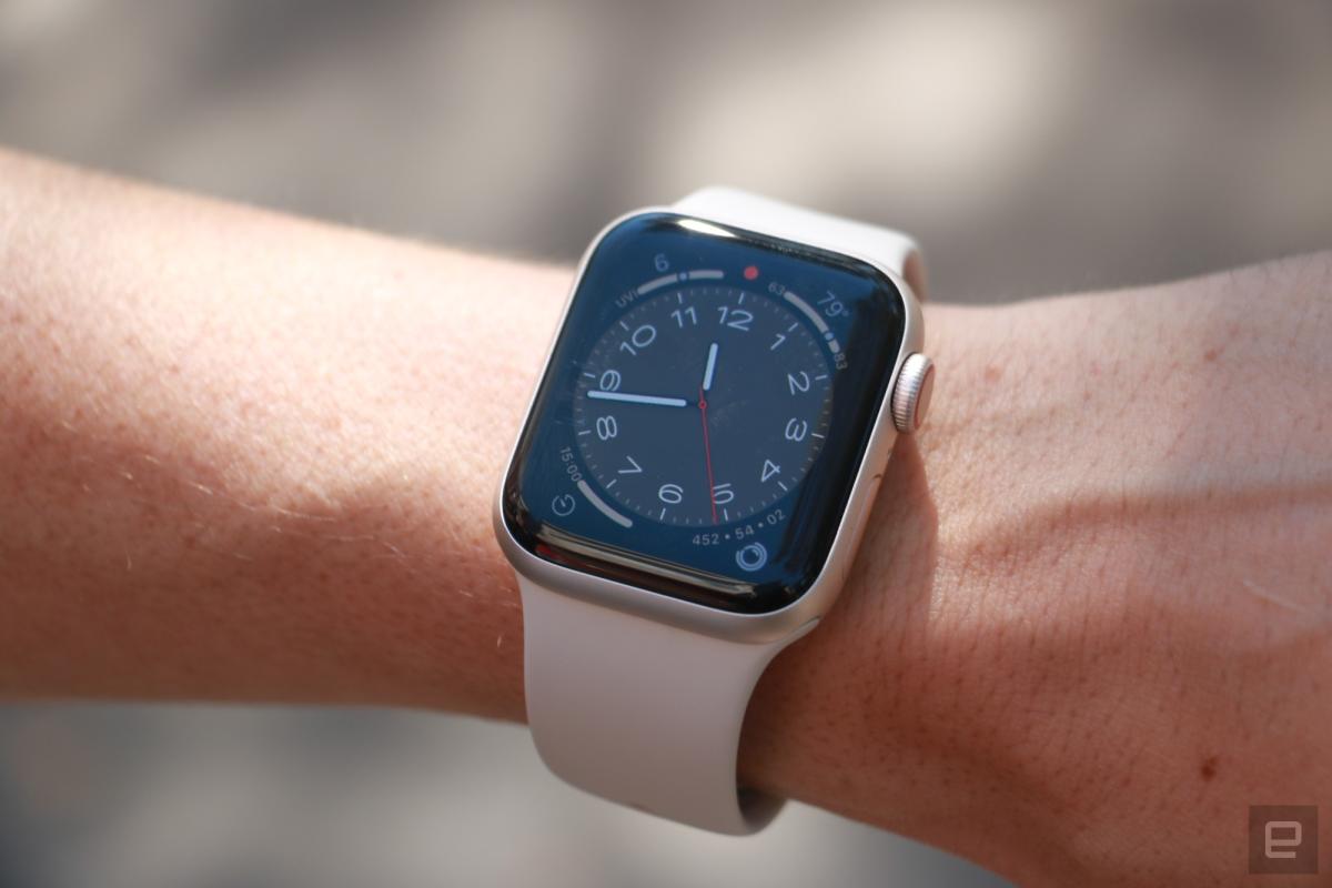 Apple Watch SE preview: Basically a $400 smartwatch for $250