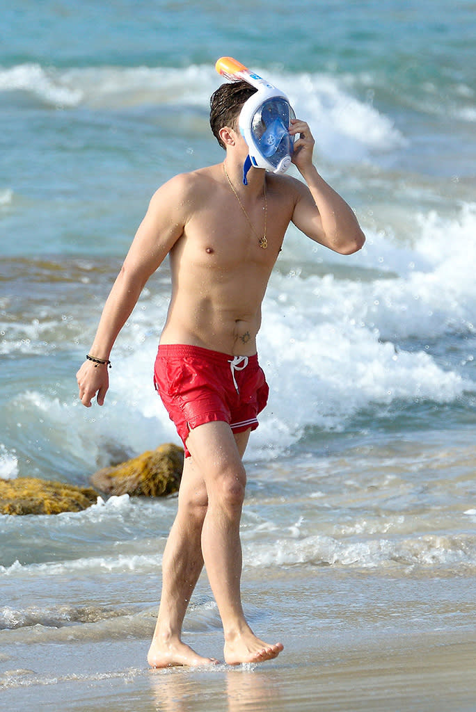 Orlando Bloom did a little snorkeling. (Photo: Spread Pictures/AKM-GSI)