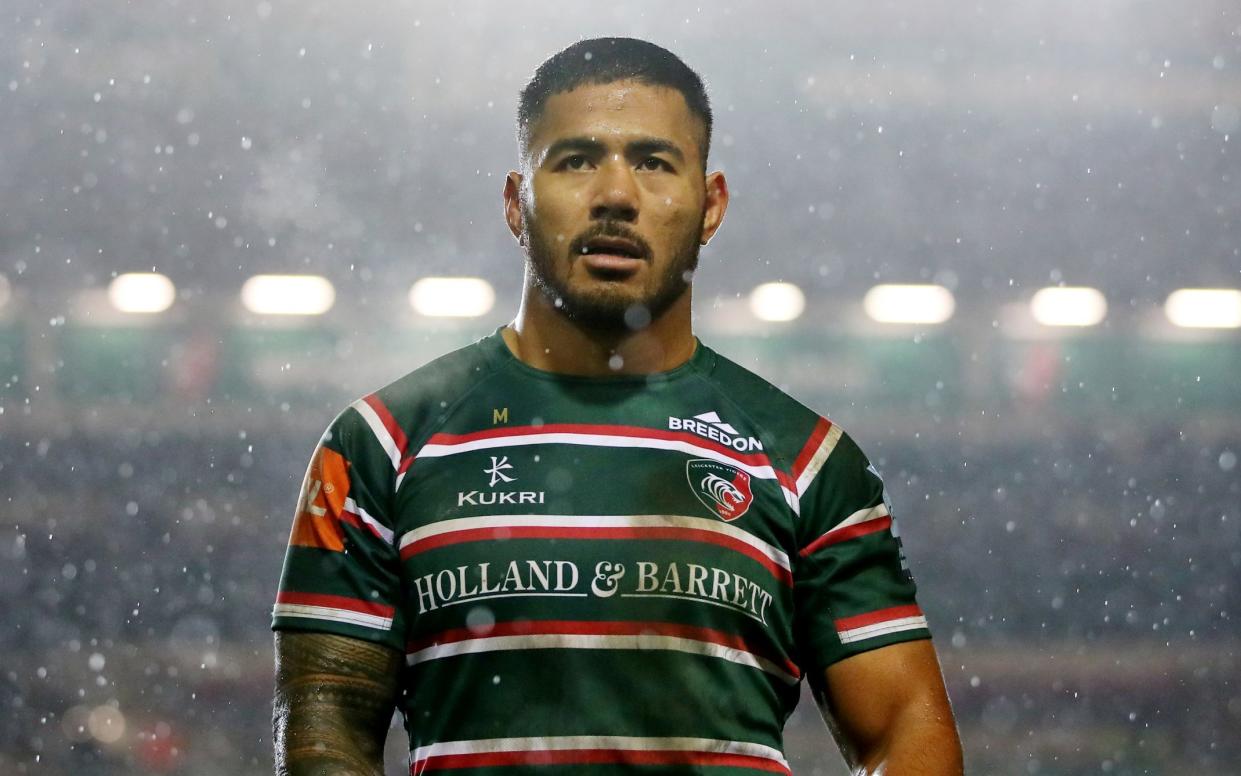 Manu Tuilagi walks off the pitch - ACTION IMAGES