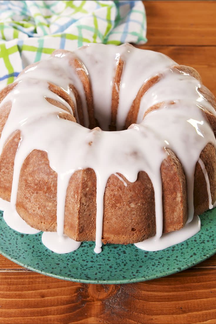 7-Up Pound Cake